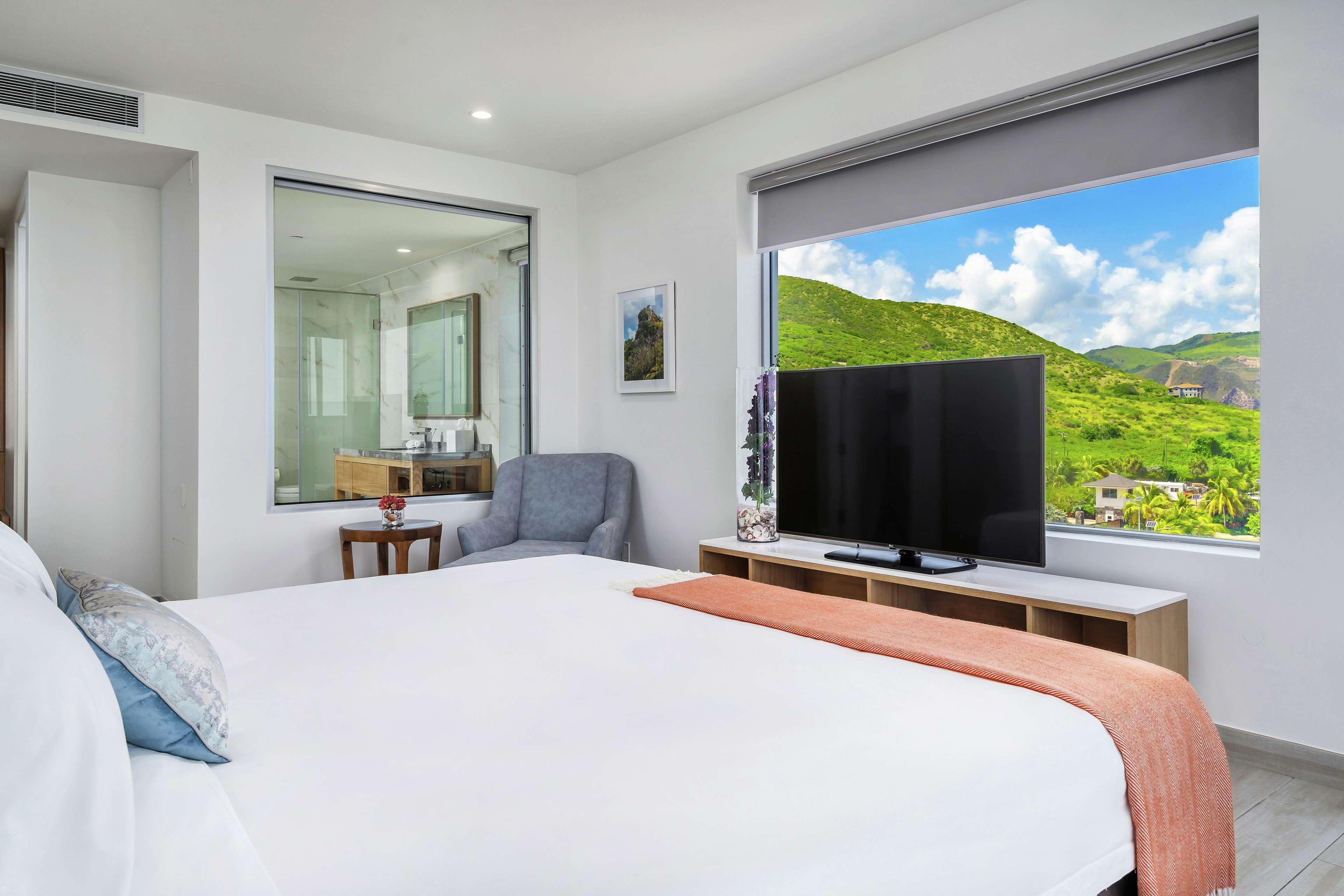 Koi Resort Saint Kitts, Curio Collection By Hilton Бастер Экстерьер фото