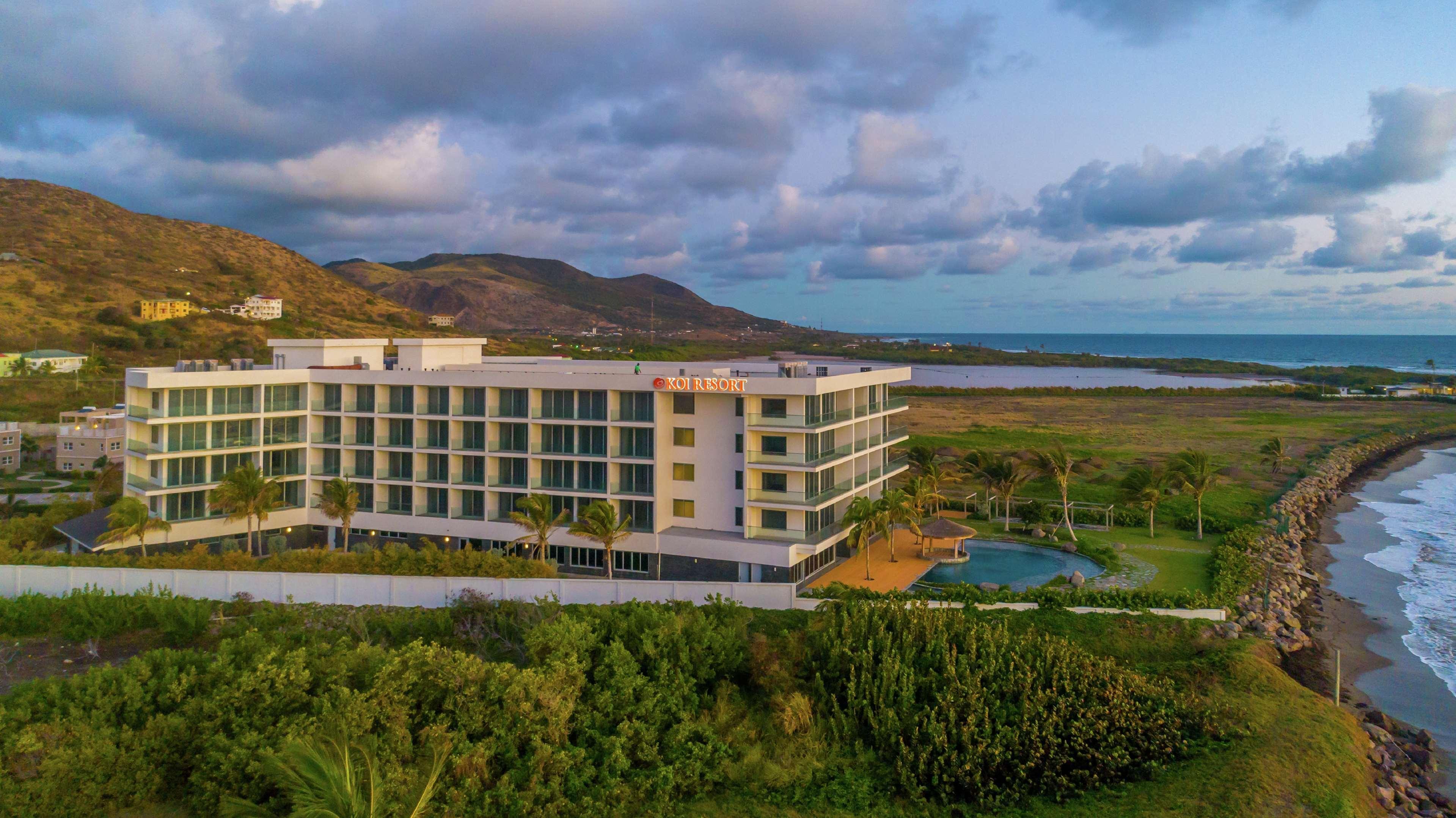 Koi Resort Saint Kitts, Curio Collection By Hilton Бастер Экстерьер фото